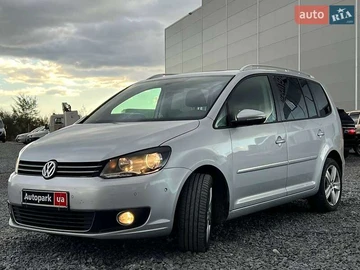 Авто Volkswagen Touran 2012 № 8150838