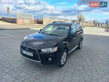 Авто Mitsubishi Outlander Xl 2011 № 8150850