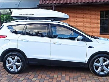 Авто Ford Kuga 2013 № 8150857
