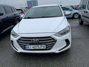 Авто Hyundai Elantra 2018 № 8150984