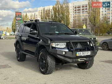 Авто Mitsubishi Pajero Sport 2013 № 8151124
