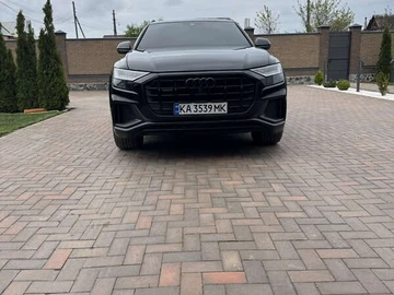 Авто Audi Q8 2021 № 8151190