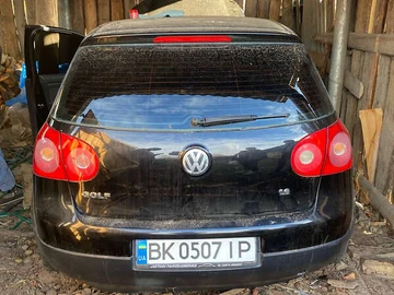 Авто Volkswagen Golf 2004 № 8151306