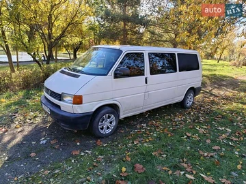 Авто Volkswagen Transporter 2001 № 8151362