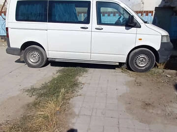 Авто Volkswagen Transporter 2007 № 8151426