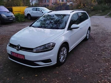 Авто Volkswagen Golf 2019 № 8151772