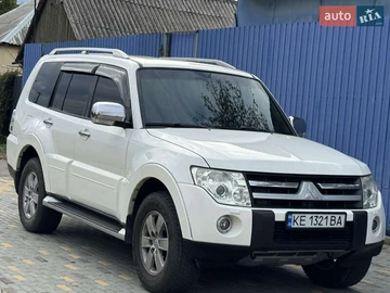 Авто Mitsubishi Pajero Wagon 2008 № 8151799