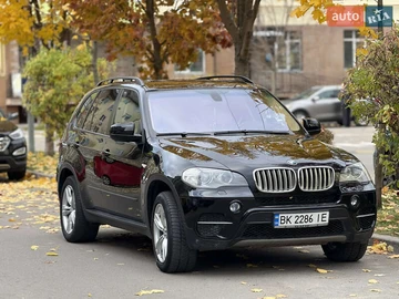 Авто BMW X5 2010 № 8151809