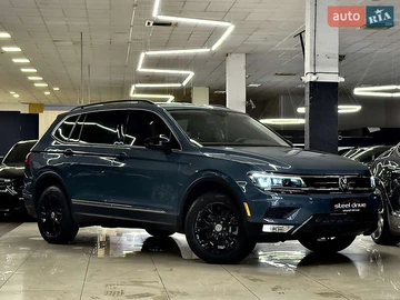 Авто Volkswagen Tiguan 2020 № 8151975
