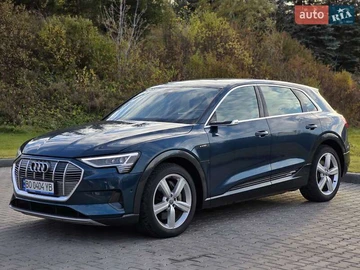 Авто Audi E-Tron 2019 № 8152072