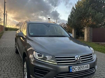 Авто Volkswagen Touareg 2017 № 8152076