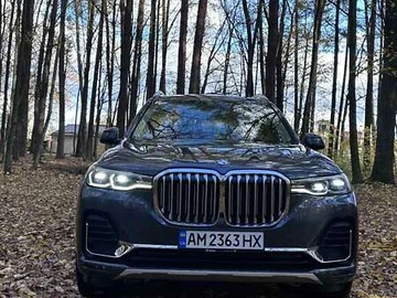 Авто BMW X7 2019 № 8152108