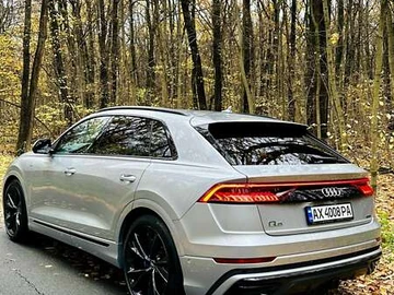 Авто Audi Q8 2019 № 8152110
