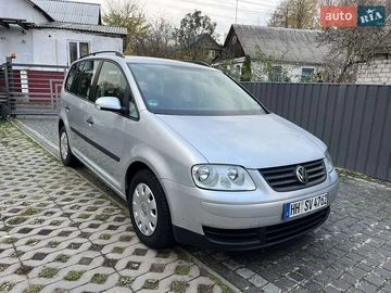 Авто Volkswagen Touran 2005 № 8152380