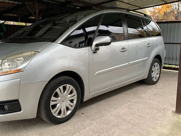 Авто Citroen Grand C4 Picasso 2008 № 8152385