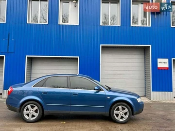 Авто Audi A4 2002 № 8152401