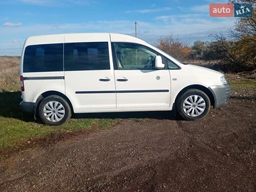 Авто Volkswagen Caddy 2006 № 8152403