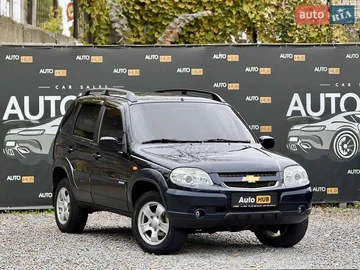 Авто Chevrolet Niva 2010 № 8152498