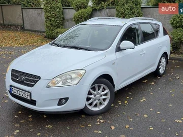 Авто KIA Ceed 2008 № 8152504