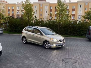 Авто Honda Fr-V 2005 № 8152506