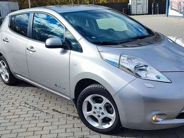 Авто Nissan Leaf 2015 № 8152625
