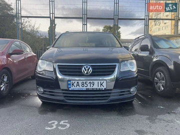 Авто Volkswagen Touran 2008 № 8152641