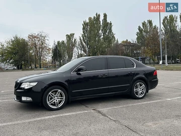 Авто Skoda Superb 2010 № 8152687
