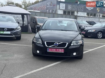 Авто Volvo V50 2012 № 8152704