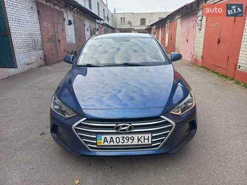 Авто Hyundai Elantra 2018 № 8152707