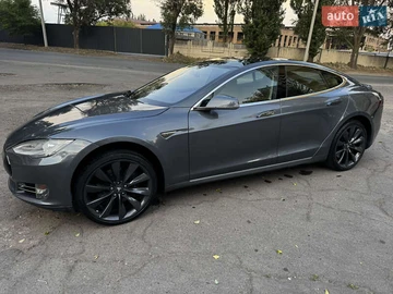 Авто Tesla Model S 2014 № 8152905