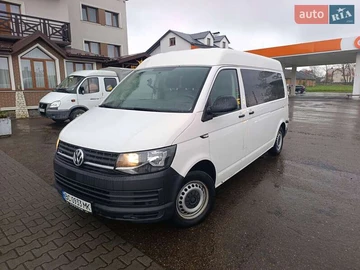 Авто Volkswagen Transporter 2016 № 8153018