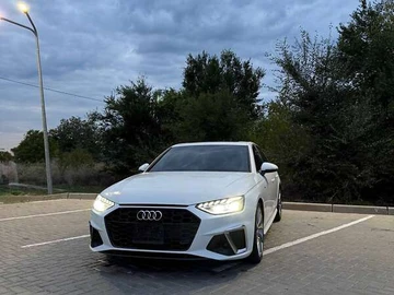 Авто Audi A4 2019 № 8153433