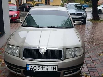 Авто Skoda Superb 2004 № 8153578