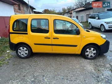 Авто Renault Kangoo 2020 № 8153899