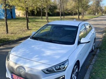 Авто Hyundai Ioniq 2017 № 8154034
