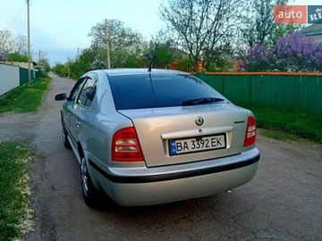 Авто Skoda Octavia 2002 № 8154267