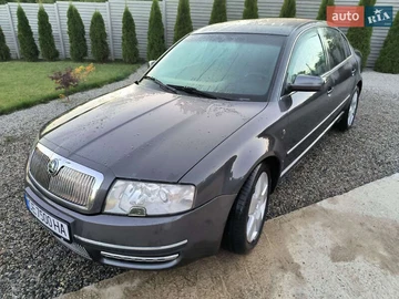 Авто Skoda Superb 2005 № 8154272