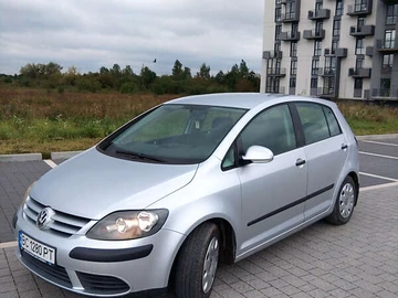 Авто Volkswagen Golf Plus 2005 № 8154274