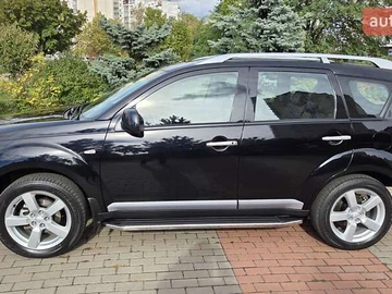 Авто Mitsubishi Outlander Xl 2008 № 8154356