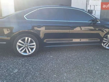 Авто Volkswagen Passat 2016 № 8154361