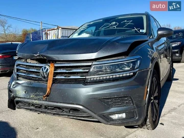 Авто Volkswagen Tiguan 2018 № 8154365