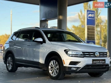 Авто Volkswagen Tiguan 2018 № 8154468