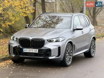 Авто BMW X5 2023 № 8154616