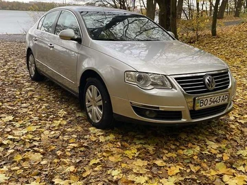 Авто Volkswagen Passat 2010 № 8154771