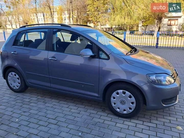 Авто Volkswagen Golf Plus 2010 № 8154783