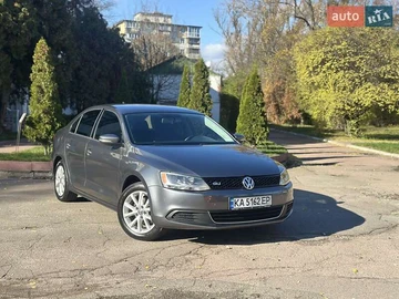 Авто Volkswagen Jetta 2013 № 8154793