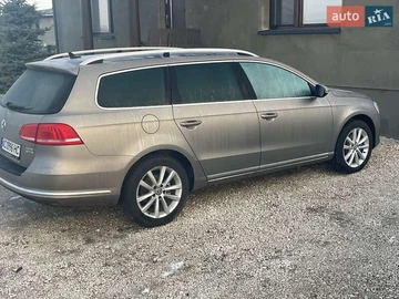 Авто Volkswagen Passat 2012 № 8154902