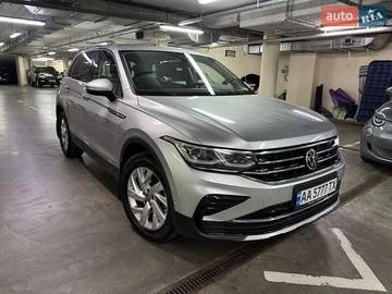 Авто Volkswagen Tiguan 2021 № 8155081
