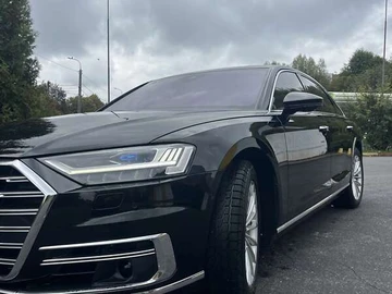 Авто Audi A8 2018 № 8155212