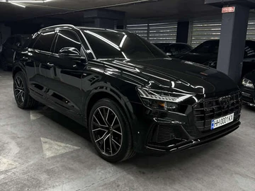 Авто Audi Q8 2023 № 8155213